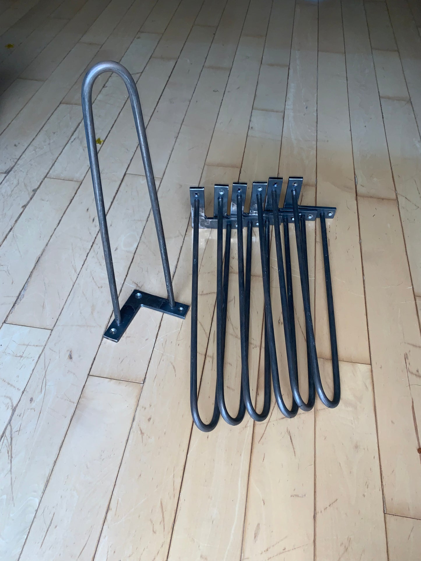 Hair Pin Legs