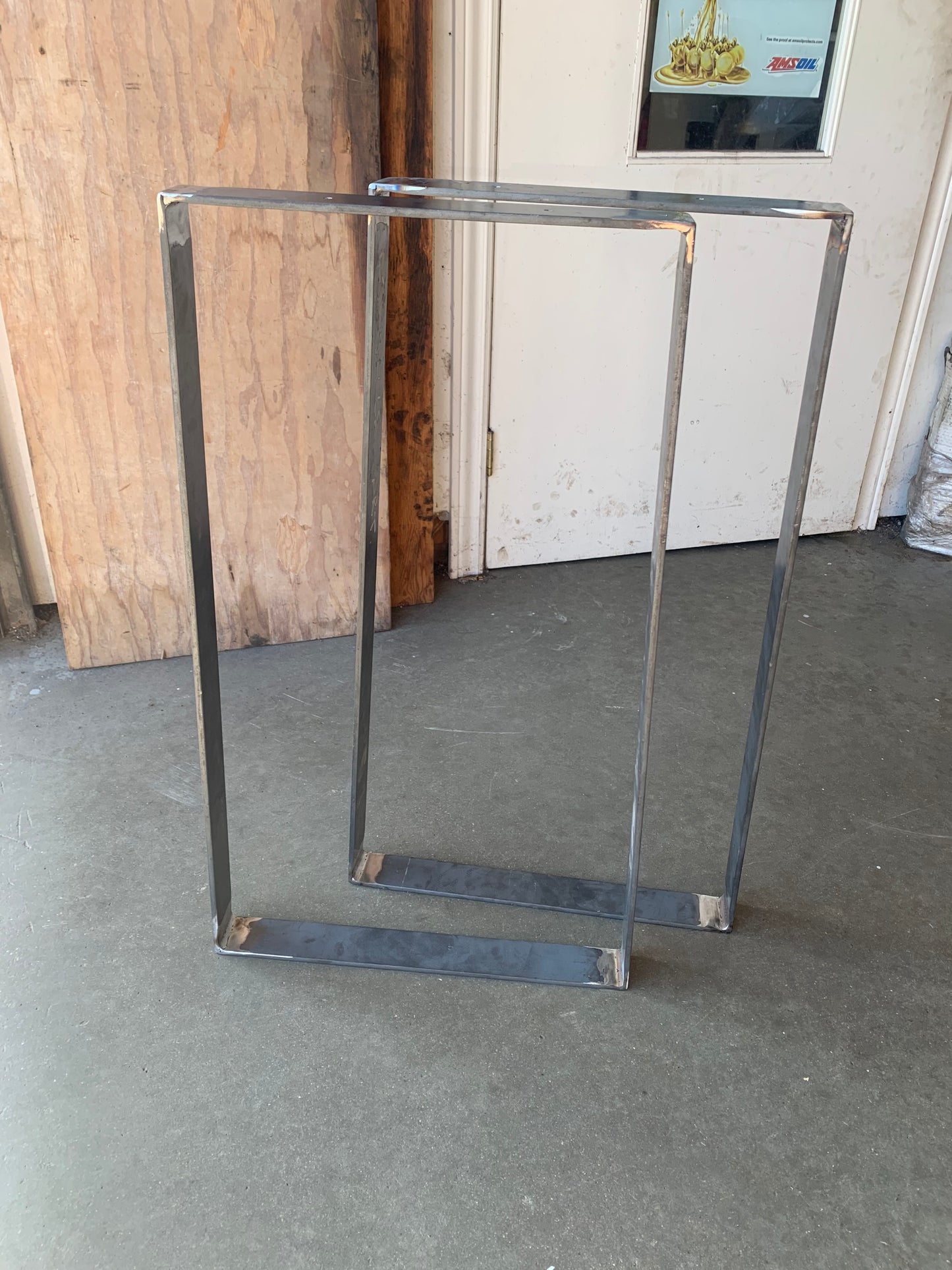 Triangle Accent Table - Flat Bar Frame
