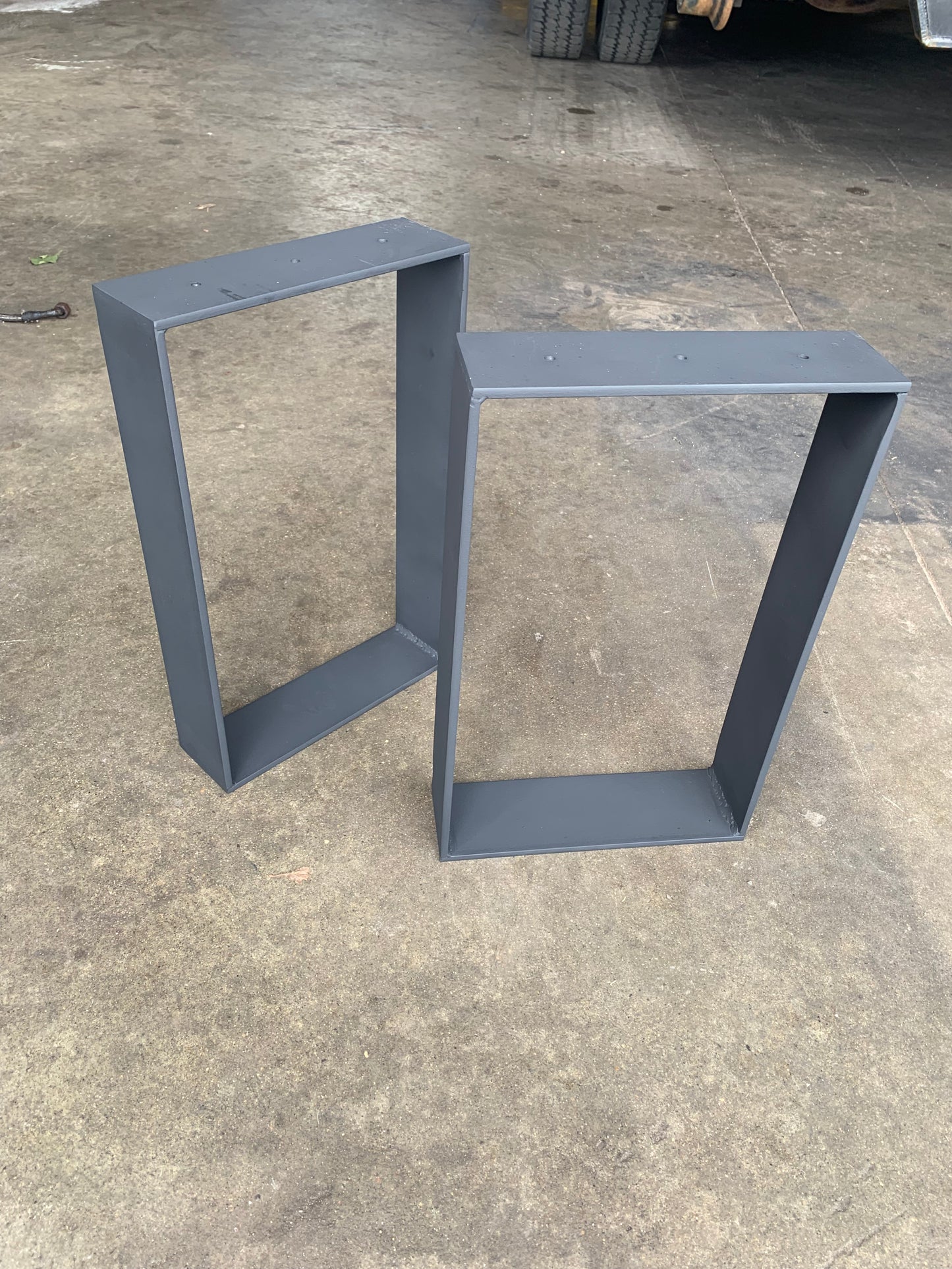 Small - Accent/Side Table - Flat Bar Frame