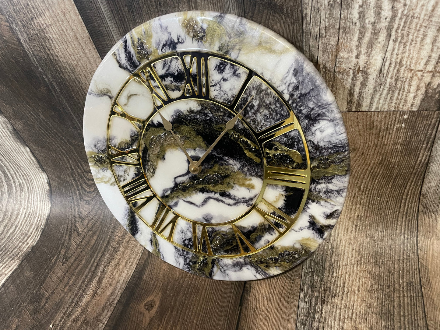 15” Geode Style Clock