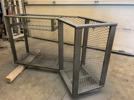125' Corner Unit with Built in Box