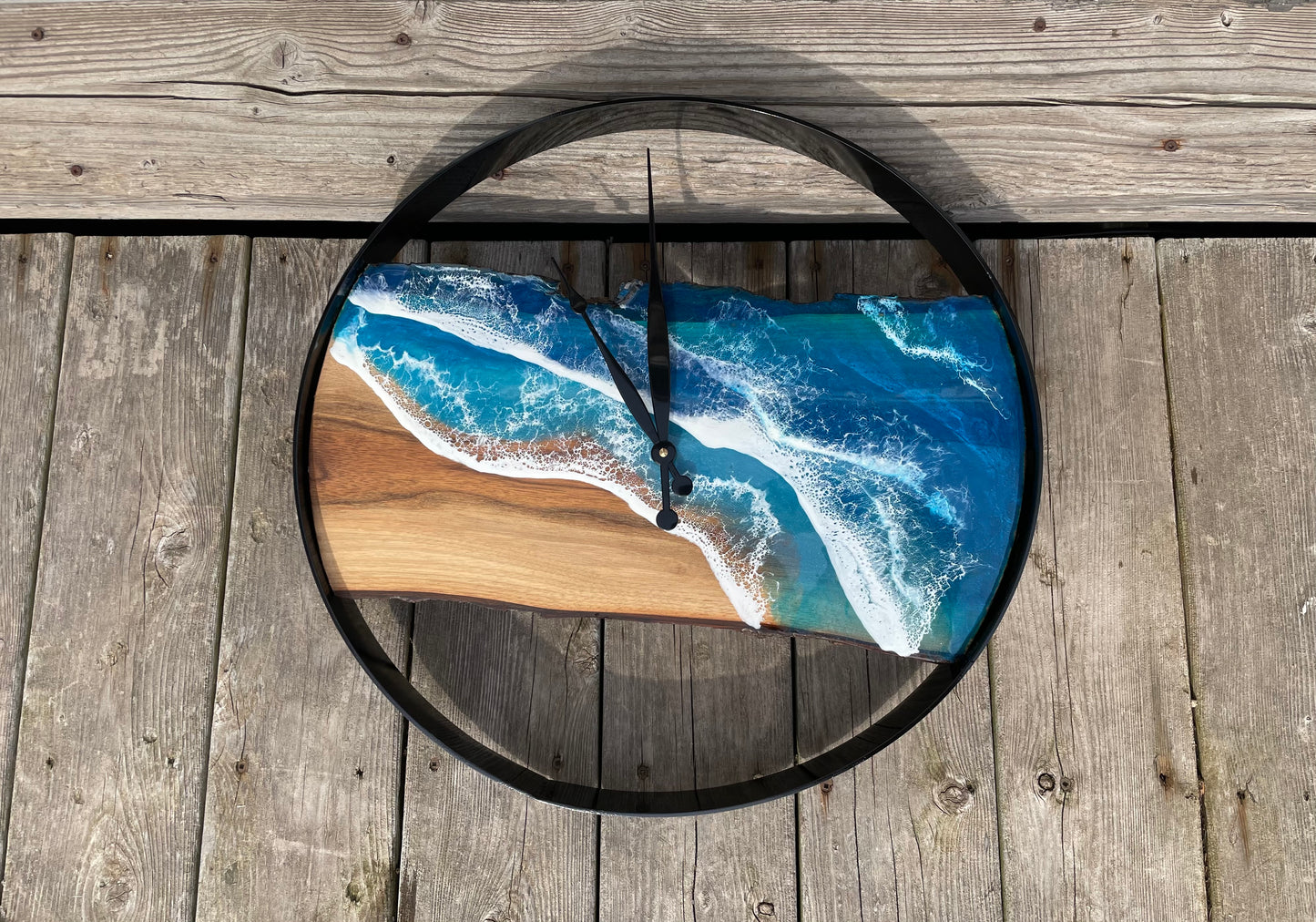 20” Live Edge Ocean Epoxy Clock