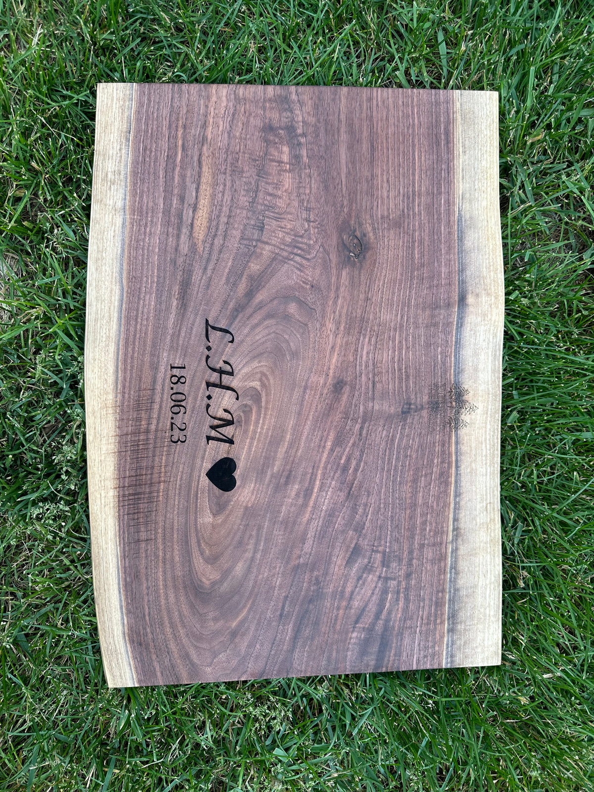 Special Live Edge Signs Lazer Engraving (CNC)
