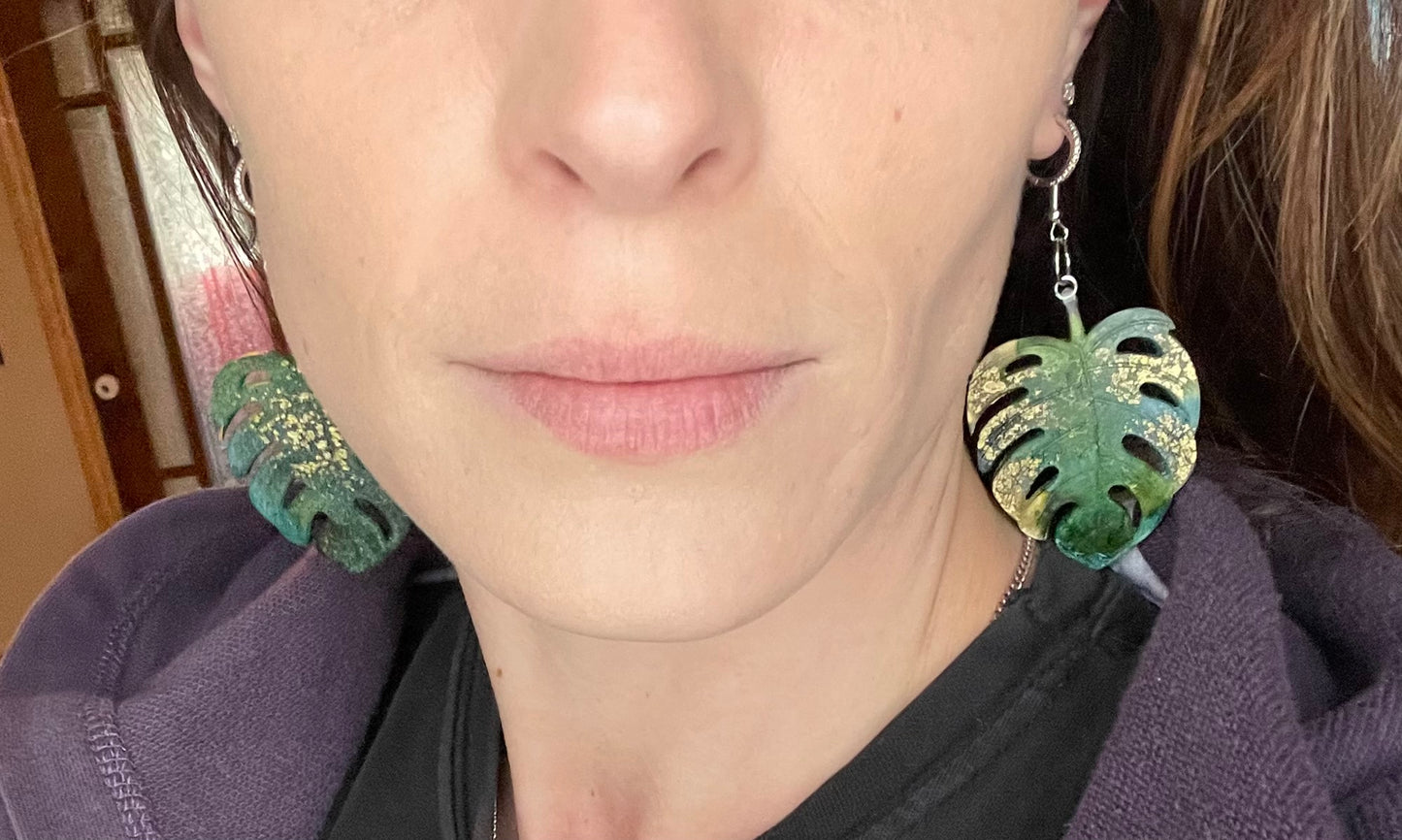 Monstera Earrings