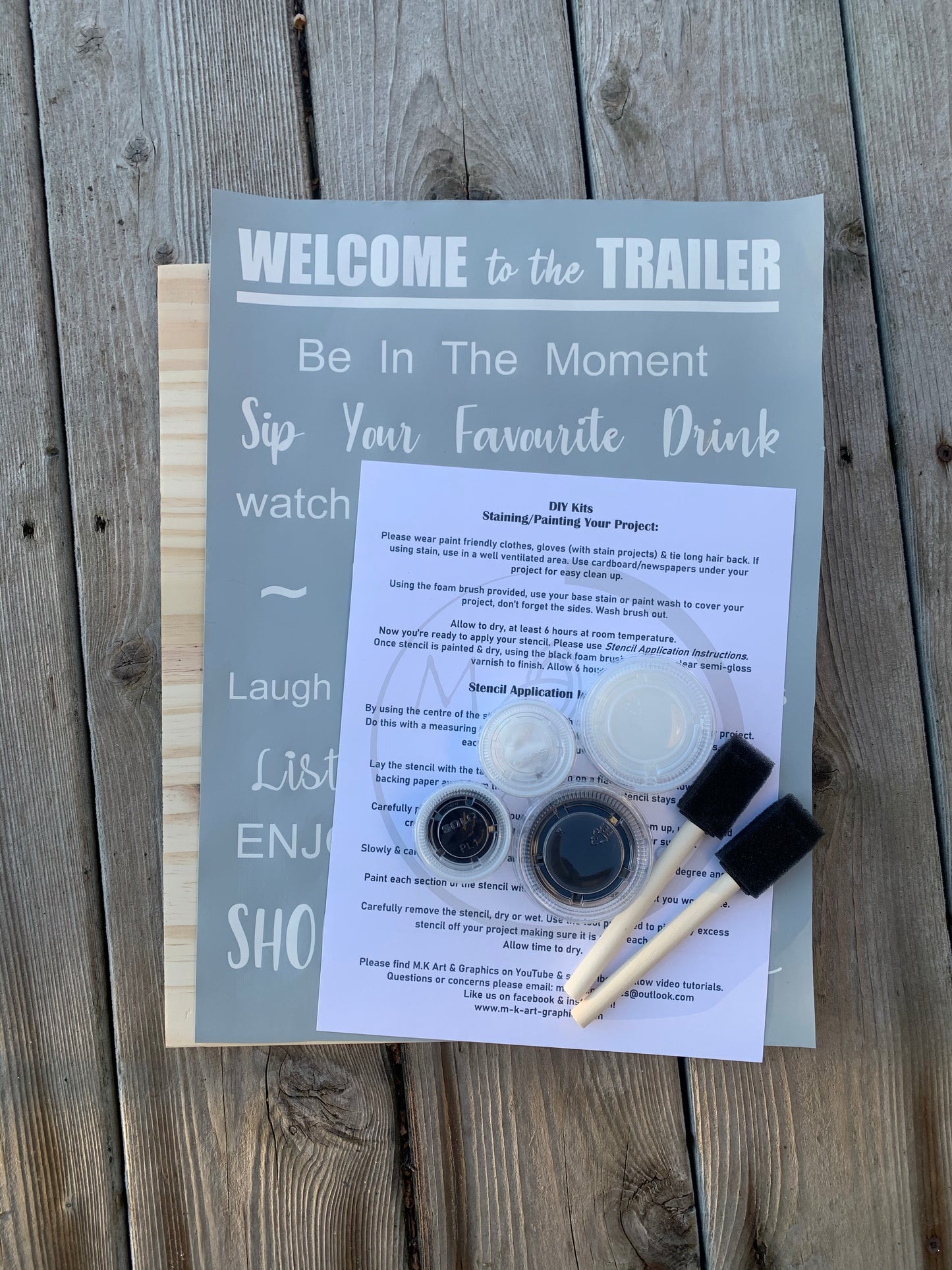 DIY Kits Welcome to the Trailer
